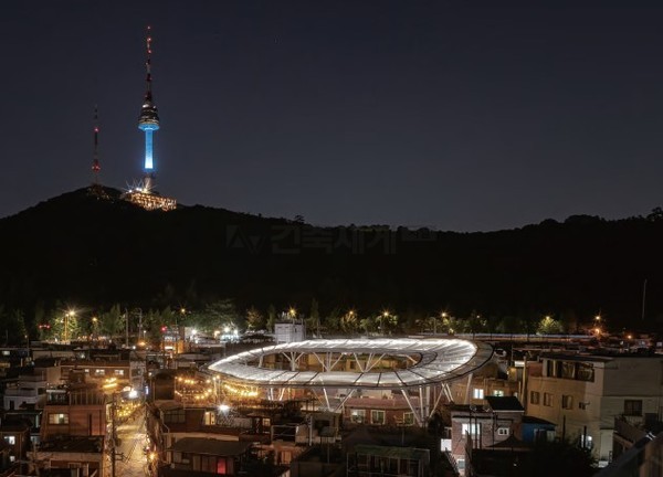 클라우드 = 유아이에이 건축사사무소 / 큐앤파트너스건축사사무소